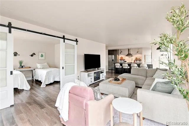 1625 Larimer Street #1705 Denver, CO 80202