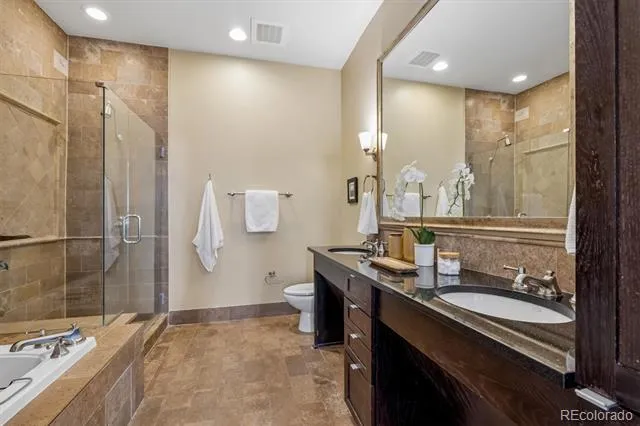 5455 Landmark Place #801 Greenwood Village, CO 80111