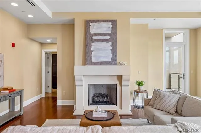 5455 Landmark Place #801 Greenwood Village, CO 80111