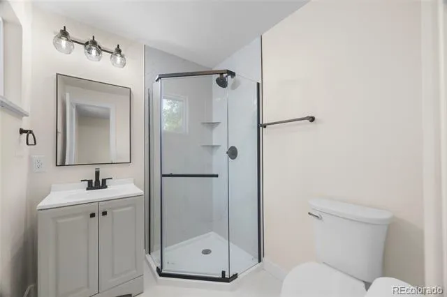6710 S Clermont Street Littleton, CO 80122