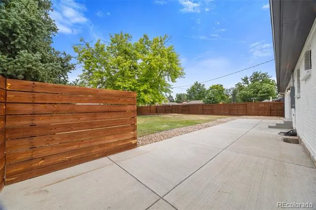 6710 S Clermont Street Littleton, CO 80122