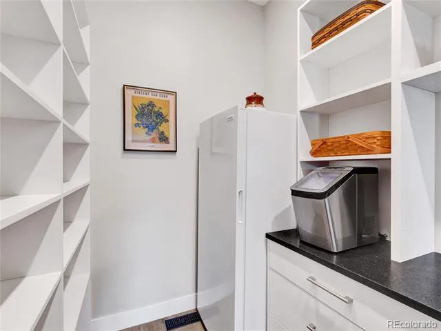 14015 Gleneagle Drive Colorado Springs, CO 80921