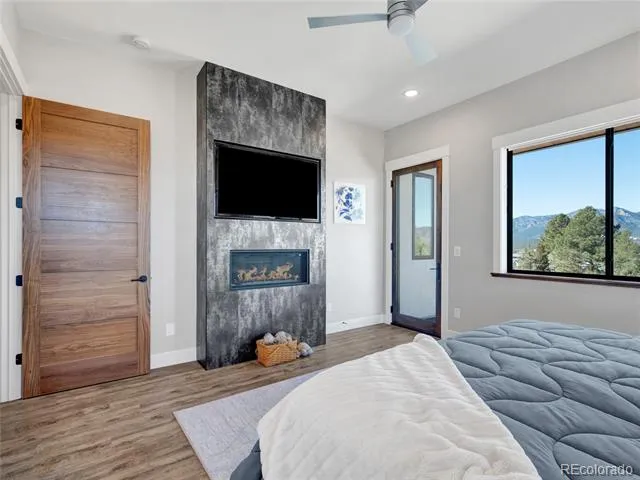14015 Gleneagle Drive Colorado Springs, CO 80921