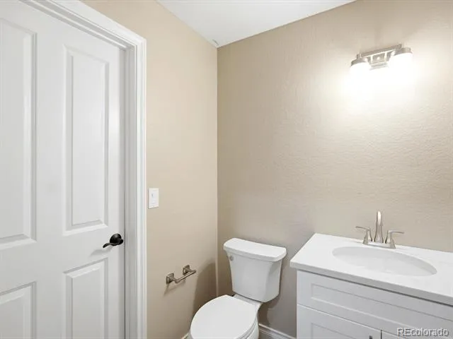 6266 W Prentice Avenue Littleton, CO 80123