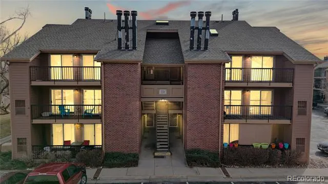 4899 S Dudley Street #19D Littleton, CO 80123