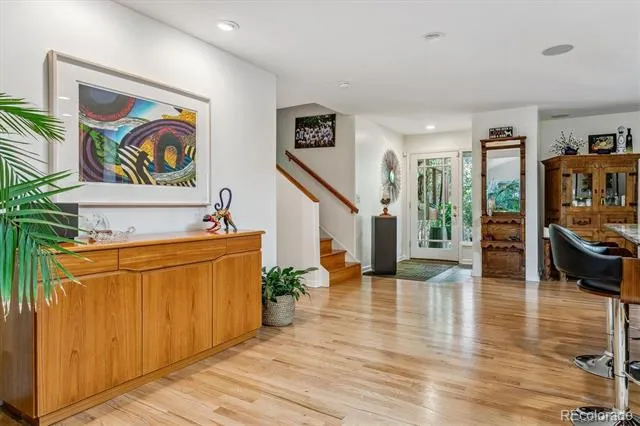 9041 E Jewell Circle Denver, CO 80231