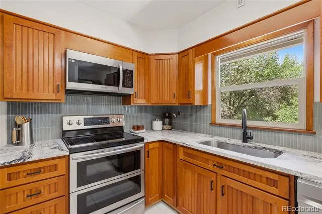 655 Skyline Avenue Colorado Springs, CO 80905