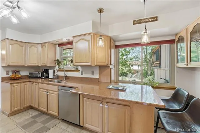 8623 W Warren Drive Lakewood, CO 80227