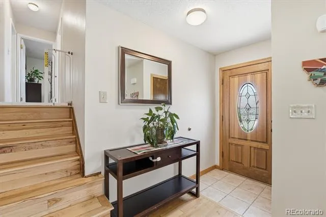 8623 W Warren Drive Lakewood, CO 80227