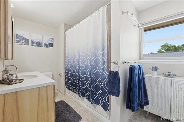 8623 W Warren Drive Lakewood, CO 80227
