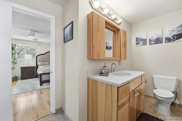 8623 W Warren Drive Lakewood, CO 80227