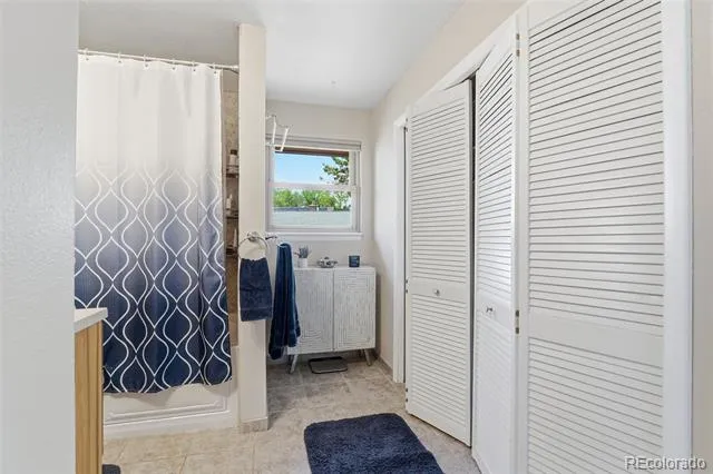 8623 W Warren Drive Lakewood, CO 80227