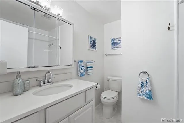 8623 W Warren Drive Lakewood, CO 80227