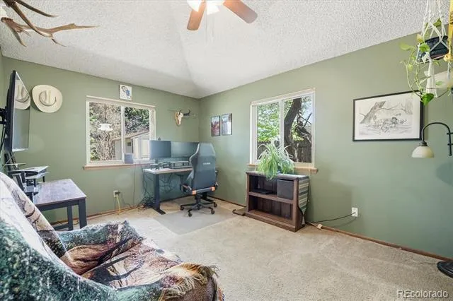 8623 W Warren Drive Lakewood, CO 80227