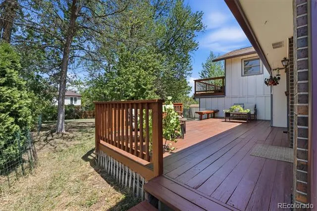 8623 W Warren Drive Lakewood, CO 80227
