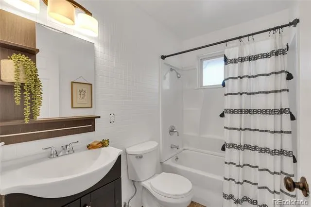 8701 Oakwood Street Westminster, CO 80031