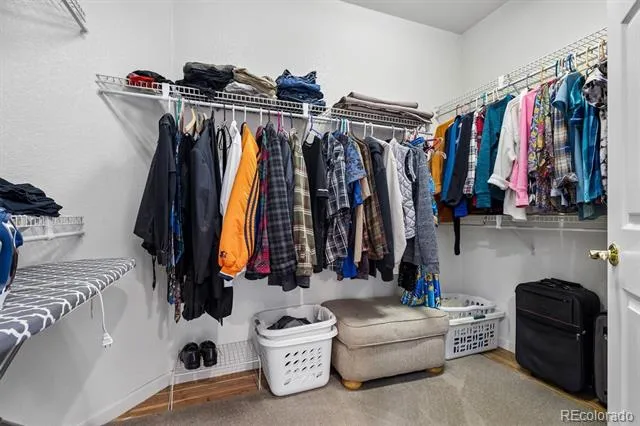 6142 Devinney Way Arvada, CO 80004