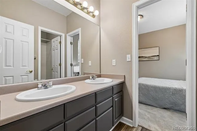 6142 Devinney Way Arvada, CO 80004