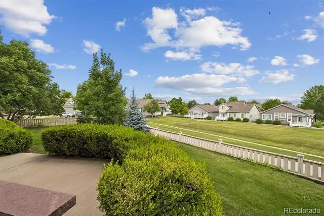6142 Devinney Way Arvada, CO 80004