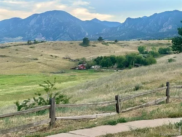 1656 Bradley Drive Boulder, CO 80305