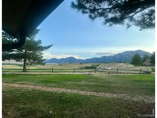 1656 Bradley Drive Boulder, CO 80305