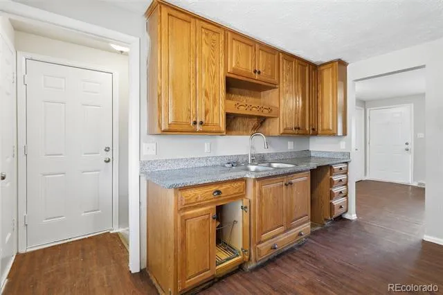 263 Aspen Drive Brighton, CO 80601