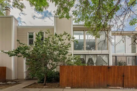 1050 S Monaco St Pkwy #143