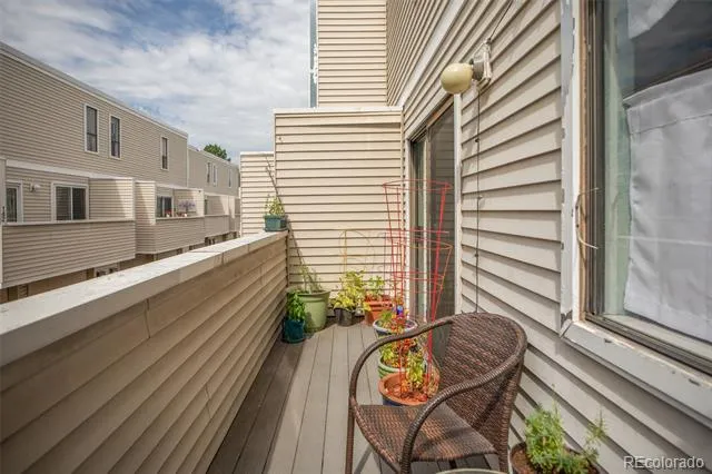 1050 S Monaco St Pkwy #143 Denver, CO 80224