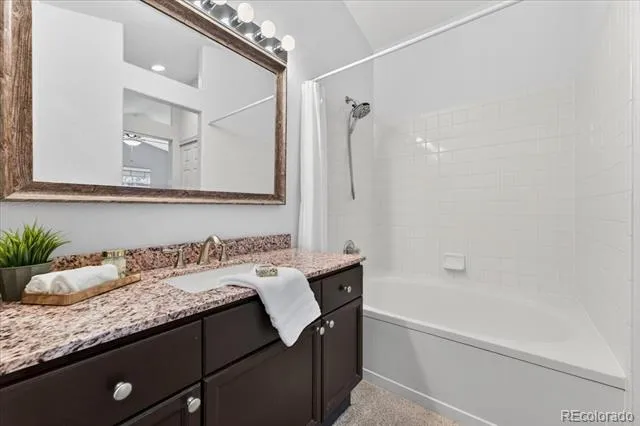 5228 Sydney Avenue Highlands Ranch, CO 80130
