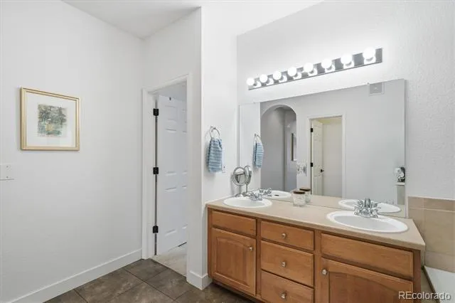 7704 E 25th Avenue Denver, CO 80238