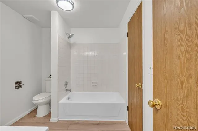 5565 W 76th Avenue #1214 Arvada, CO 80003