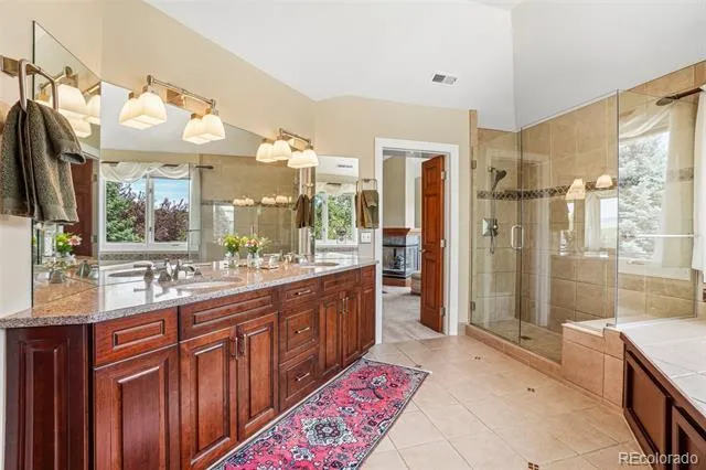 8272 Greenwood Place Niwot, CO 80503