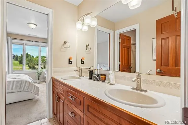8272 Greenwood Place Niwot, CO 80503