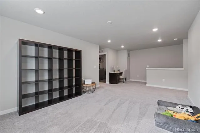 5105 Beartrack Point Colorado Springs, CO 80925