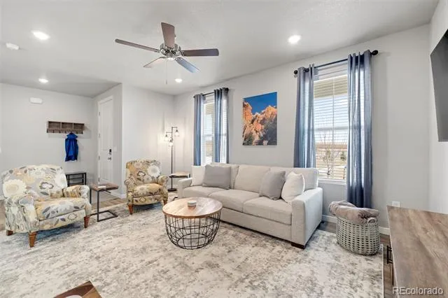 5105 Beartrack Point Colorado Springs, CO 80925
