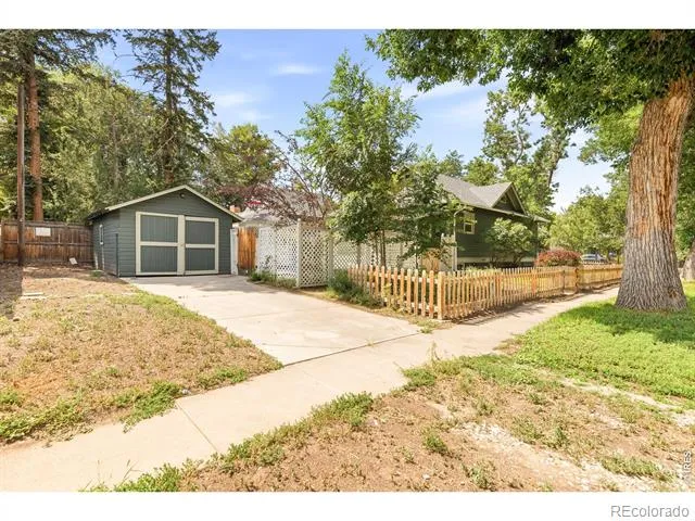 1 5th Avenue Longmont, CO 80501