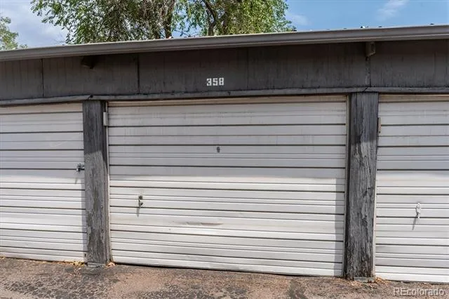 490 E Highline Circle Centennial, CO 80122