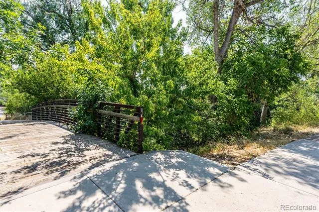 490 E Highline Circle Centennial, CO 80122
