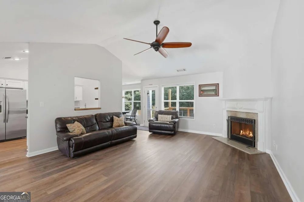 3522 Cameron DR Gainesville, GA 30506