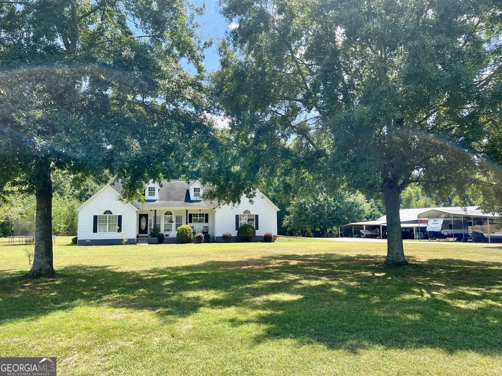 476 Clover Ave. Comer, GA 30629