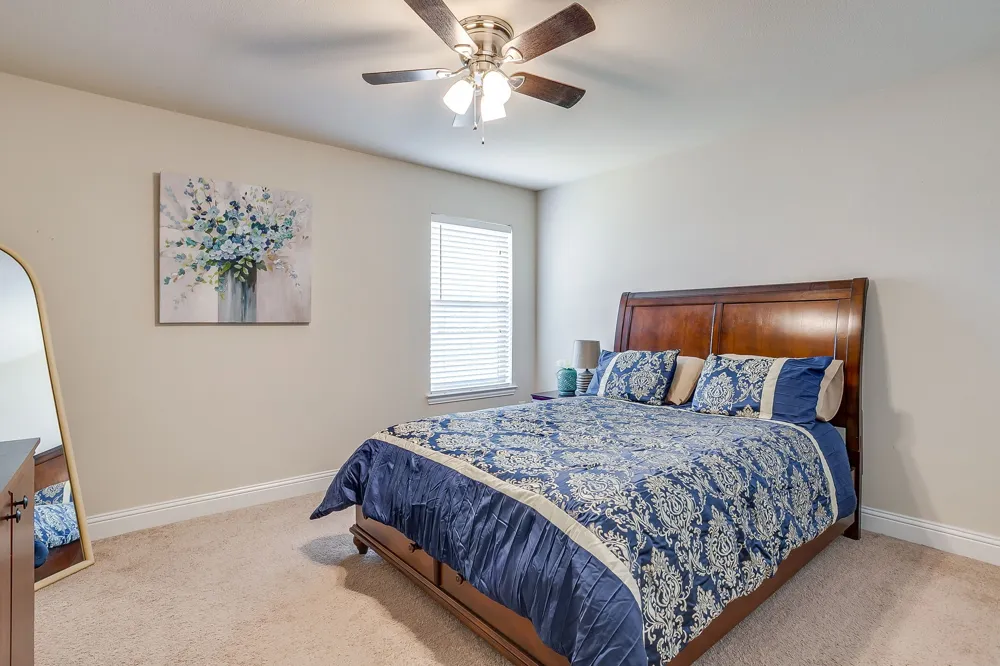 124 Lone Oak Drive Crowley, TX 76036
