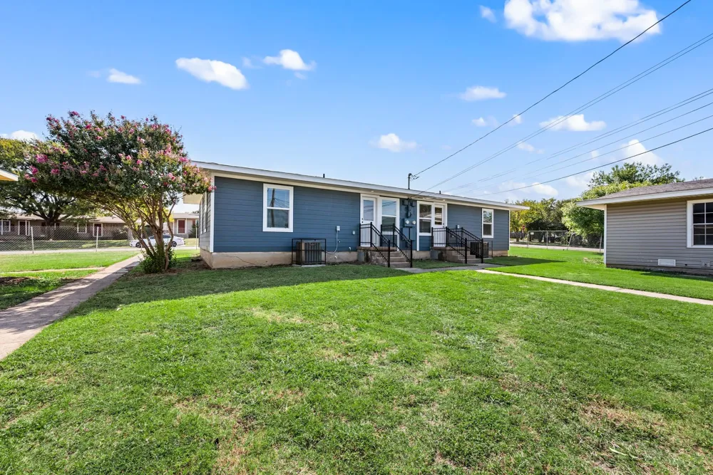 4092 Merida Avenue Fort Worth, TX 76110