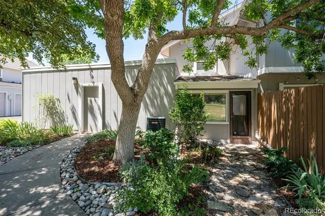 2682 E Easter Avenue Littleton, CO 80122