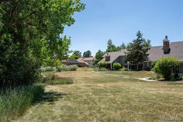 2682 E Easter Avenue Littleton, CO 80122