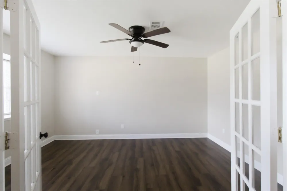 2106 Rose Rd Pearland, TX 77581