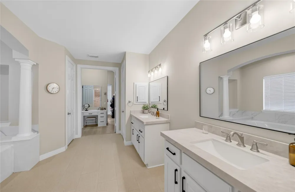 8826 Crown Jewel Drive Richmond, TX 77469