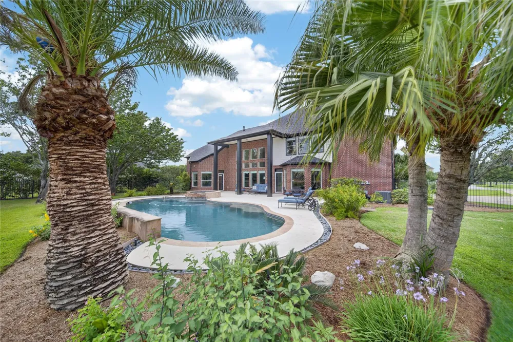 8826 Crown Jewel Drive Richmond, TX 77469