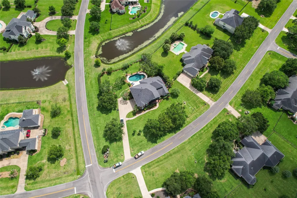 8826 Crown Jewel Drive Richmond, TX 77469