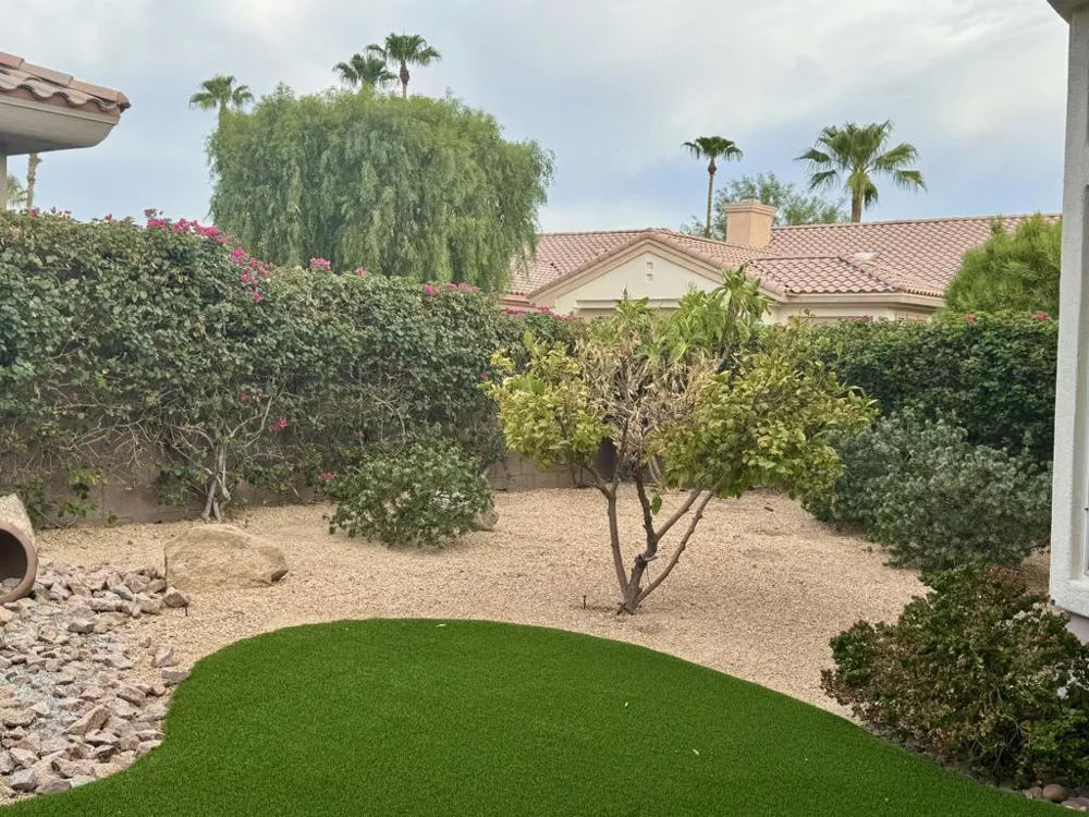 38517 Fallbrook Avenue Palm Desert, CA 92211