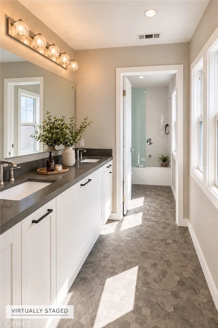 5 Lindenwood Ladera Ranch, CA 92694